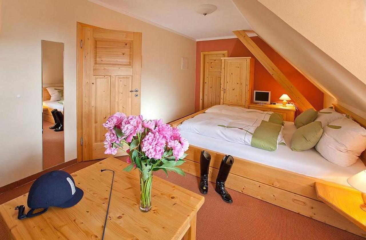 Naturhotel Etzdorfer Hof Schoenburg Екстериор снимка