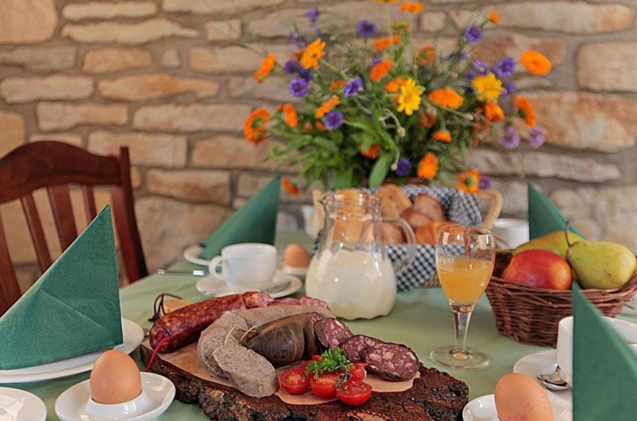 Naturhotel Etzdorfer Hof Schoenburg Екстериор снимка